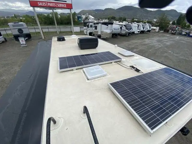 2024 Coachmen RV Freelander 23FS in RVs & Motorhomes in Kamloops - Image 31