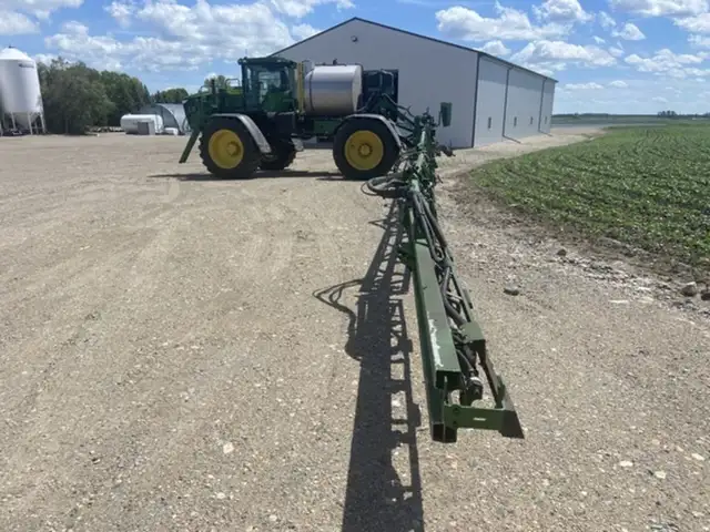 2023 John Deere 616R in Farming Equipment in Swift Current - Image 16