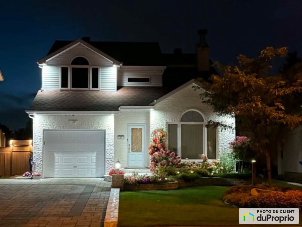 $879,000 - 2 Storey for sale in Longueuil (Vieux-Longueuil) — photo 2