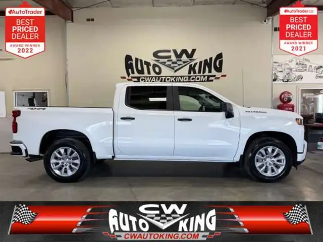 2021 Chevrolet 1500 Custom / o Accident / Local / New GM Motor/T