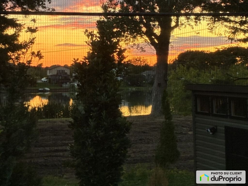 $360,000 - Residential Lot in St-Jean-sur-Richelieu (St-Luc) — photo 1