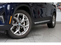 2022 BMW X3 xDrive30i 2.0L I4 TwinPower Turbo AWD 8-Speed Automatic EXTERIOR - TANZANITE BLUE METALL... (image 2)