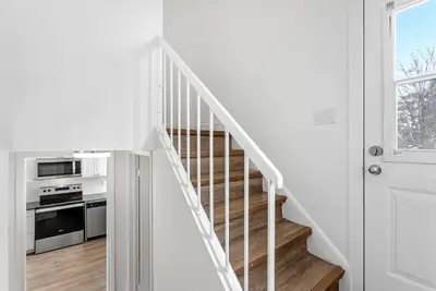 3 Bedrooms House for Rent - 120 Beaverbrook Lane, View more