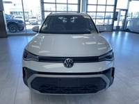 The 2025 Volkswagen Taos Comfortline is a stylish and fuel-efficient compact SUV that combines Germa... (image 5)