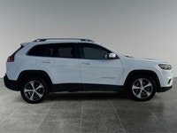 Thanks for viewing our House Of Cars 52nd Street inventory! House of Cars 52 STREET An AMVIC license... (image 7)