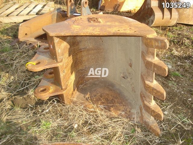 23 INCH Bucket | Farming Equipment | Stratford | Free local classifieds ...