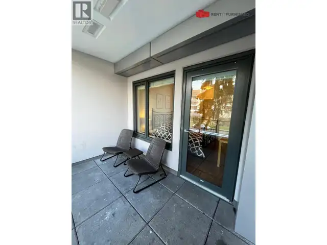 211 215 W 1ST STREET Vancouver, British Columbia in Long Term Rentals in Vancouver - Image 11