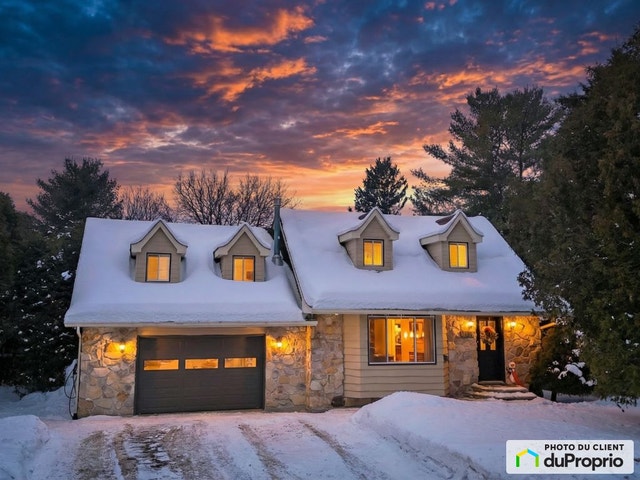 $659,900 - Bungalow for sale in Blainville — photo 1