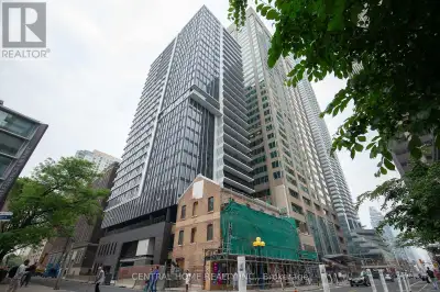 805 - 771 YONGE STREET Toronto (Annex), Ontario