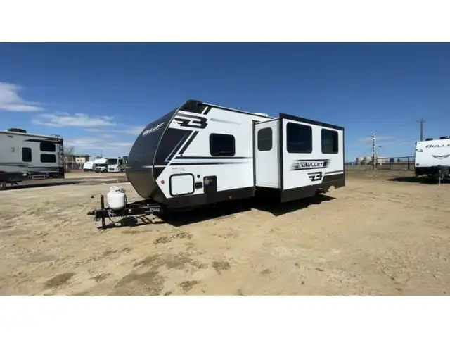 2025 Keystone RV Bullet Classic 2640BHWE in Travel Trailers & Campers in Edmonton - Image 8