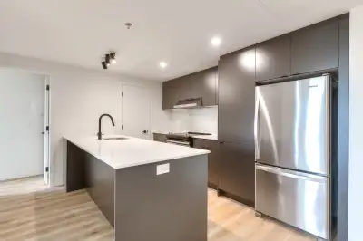 appartement à louer apartment for rent logement locatif-nouveau new luxe-3 bedrooms/chambres-5.5 5 1...