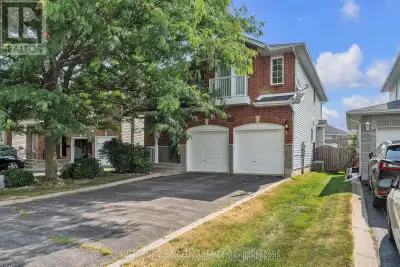 Move-in ready Spacious 4-bedroom, 4 bath 2-story family home in a desirable, convenient location. Fe...
