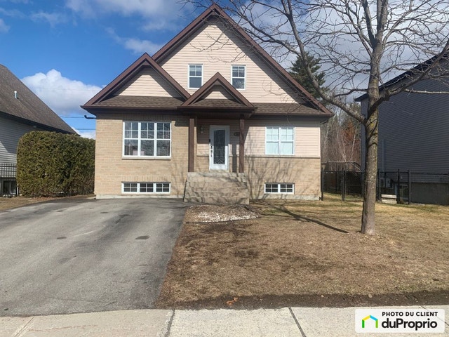 $579,000 - 1 1/2 Storey for sale in St-Jérôme (St-Antoine) — photo 1
