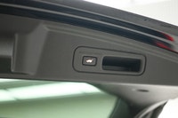 This Acura MDX boasts a Premium Unleaded V-6 3.5 L/212 engine powering this Automatic transmission.... (image 9)