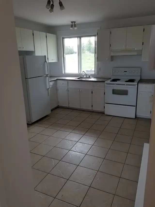 41/2 près Université Laval /CEGEP Ste-Foy