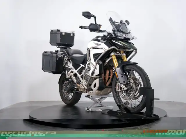 2023 Triumph Tiger 1200 Rally Explorer in Street, Cruisers & Choppers in Kelowna - Image 2
