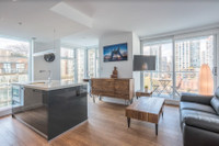 2BR Apartment at Telus Gardens in DT. Furnished. Wifi incl.