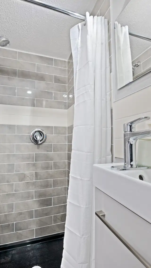 C18 UNIT C - STUDIO – FULLY FURNISHED | ALL UTILITIES in Long Term Rentals in Moncton - Image 7