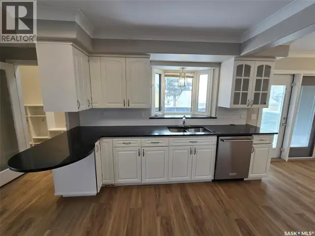 1010 Desmond STREET Grenfell, Saskatchewan in Houses for Sale in Regina - Image 13