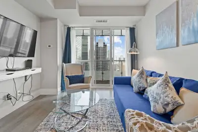 Stunning 1,2,3 BR Condo with CN Tower Views & Parking Available