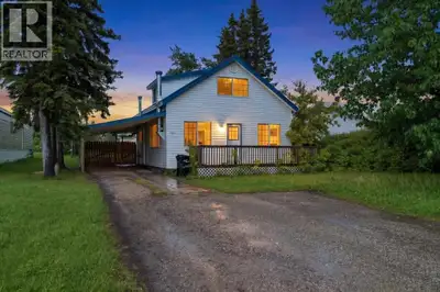 Welcome to your next home or investment opportunity in Valleyview, Alberta! This charming 4-bedroom,...