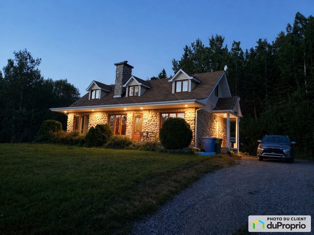 $299,000 - Bungalow for sale in Jonquière (Jonquière) — photo 2