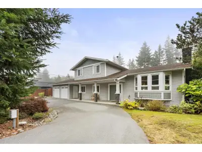 YOUR DREAM SHOP + INCOME! Completely renovated 4 bed, 3 bath, 2,356 sqft home on a private, gated 0....
