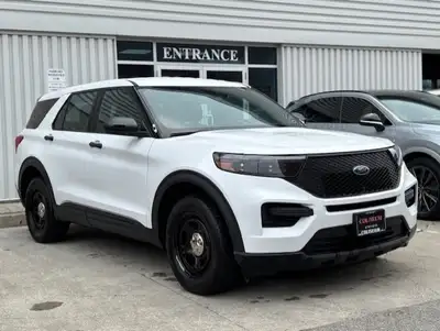 NEW BODY STYLE!! HYBRID SAVE MONEY ON GAS!! VERY HARD TO FIND!! { CERTIFIED PRE-OWNED } THIS VEHICLE...