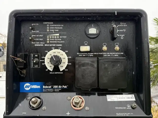 2024 Ram 5500 Heavy Duty Laramie 4x4 Crew Cab Cummins Service Tr in Heavy Trucks in Regina - Image 26