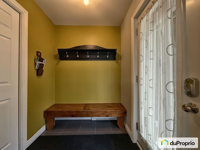 $405,000 - Condominium for sale in Beaupre — photo 3