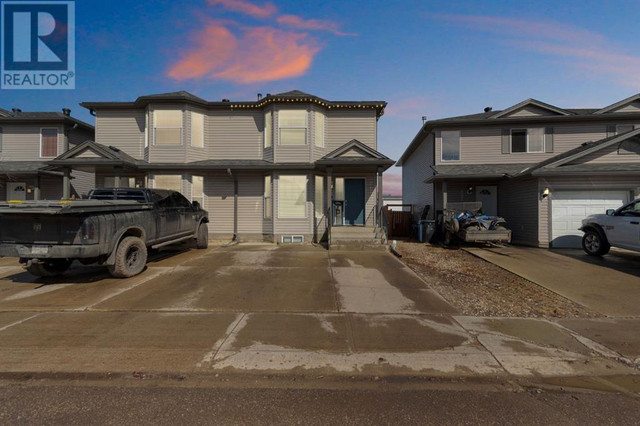 211 Bear Paw Drive Fort McMurray, Alberta in Condos for Sale in Edmonton
