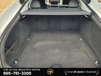 No accident Ontario vehicle with Lot of Options! Call (905) 791-3300 - Black Leather/ Leatherette in... (image 9)