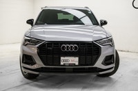 This Audi Q3 boasts a Intercooled Turbo Regular Unleaded I-4 2.0 L/121 engine powering this Automati... (image 1)