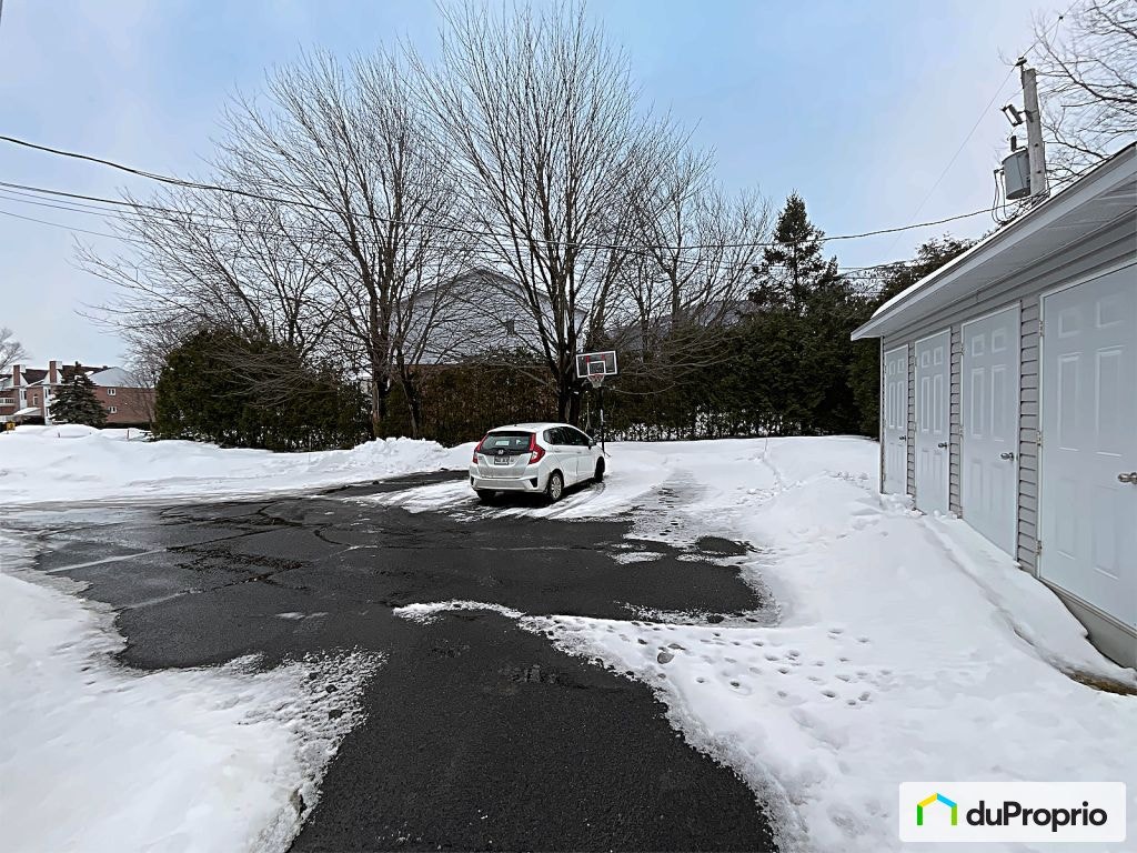$895,000 - Triplex for sale in Mont-St-Hilaire — photo 3