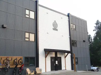 3 Bedroom Corner Apartment at Harvest Apartments now Available