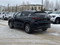 AMVIC Licensed Dealer * Leather Seats * Heated Front Seats * Heated Steering Wheel * Cruise Control... (image 5)