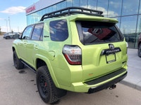 2022 Toyota 4Runner TRD PRO 4WD * 17'' TRD PRO MATTE BLACK ALLOY RIMS * FULL ELKA SUSPENSION LIFT *... (image 4)