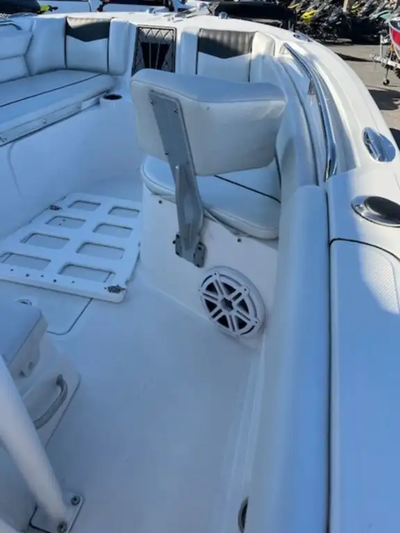 2023 Scarab 222 Fisherman in Powerboats & Motorboats in Trenton - Image 12