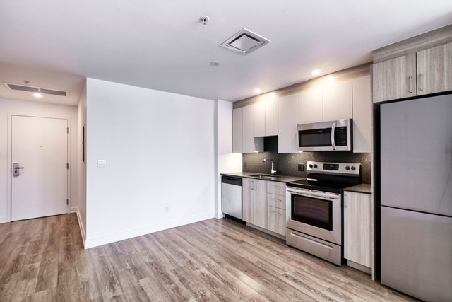30 Saint-Joseph Est — photo 1