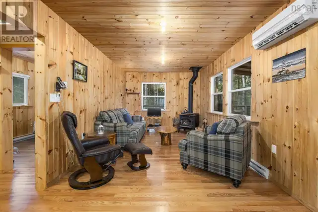 87 Edith's Point Road South Brookfield, Nova Scotia in Houses for Sale in Bridgewater - Image 12
