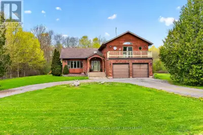 Stylish two-storey home with a contemporary feel, set on 1.7 private acres on a quiet street in the...