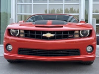 6.2L V8 Engine | 6-Speed Manual Transmission | Rear-Wheel Drive | 2SS Trim | Power Convertible Top |... (image 1)