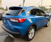 **CARS TRUCKS SUV 4X4 VAN AWD EDMONTON FINANCING AVAILABLE EASY FINANCING ** 2020 FORD ESCAPE SE 1 O... (image 5)