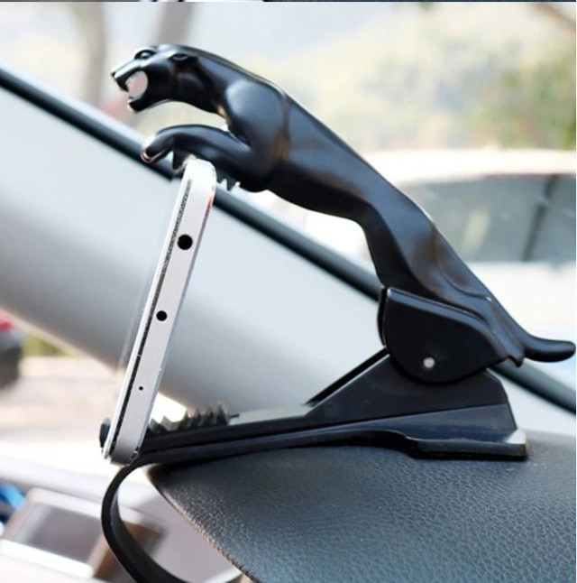Car Leopard Dashboard Phone Holder 360 Degree in Cell Phone Accessories in Edmonton