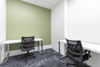 Professional office space in Toronto Airport Corporate Centre