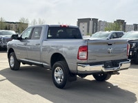 AMVIC Licensed Dealer * Keyless Entry * 8-Way Power Driver Seat * Rear Vision Camera * Trailer Sway... (image 5)