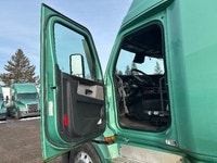 2020 FREIGHTLINER T12664ST;Heavy Duty Trucks - Conventional Truck w/ Sleeper Penske Location 525 MAC... (image 8)