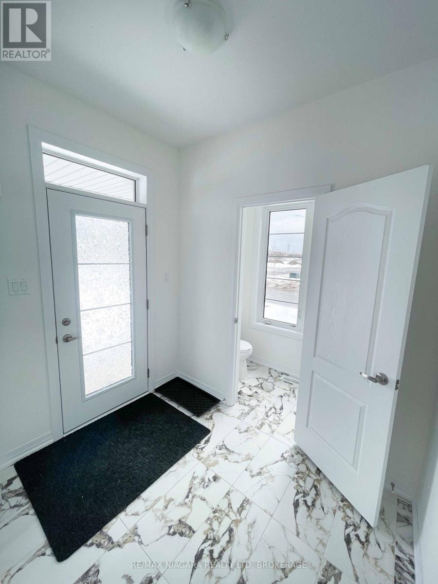 23 - 15 PEACH STREET Thorold (Rolling Meadows), Ontario 3