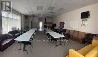 17 - 11399 KEELE STREET Vaughan, Ontario in Commercial & Office Space for Rent in Markham / York Region - Image 4