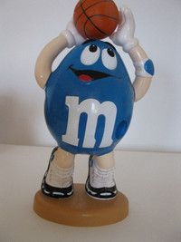 M&M BASKETBALL PLAYER